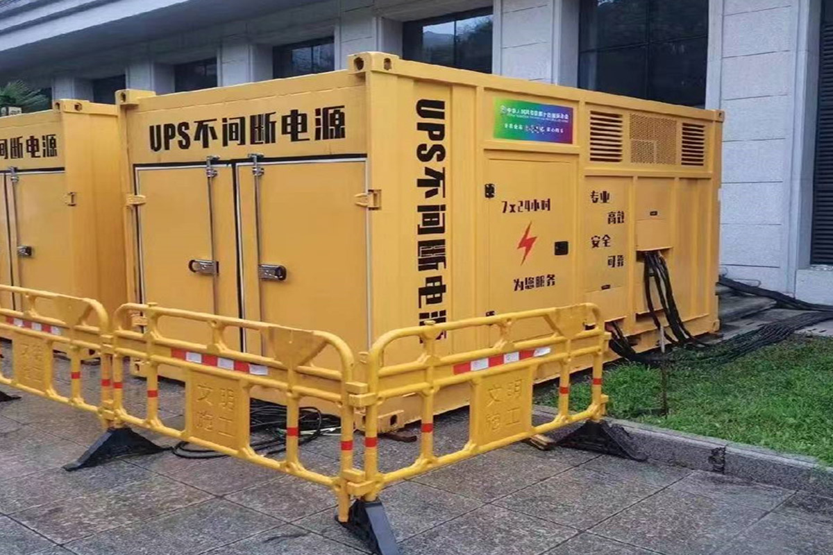固安发电机租赁施工现场