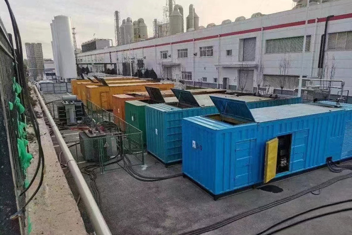 固安发电机租赁施工现场